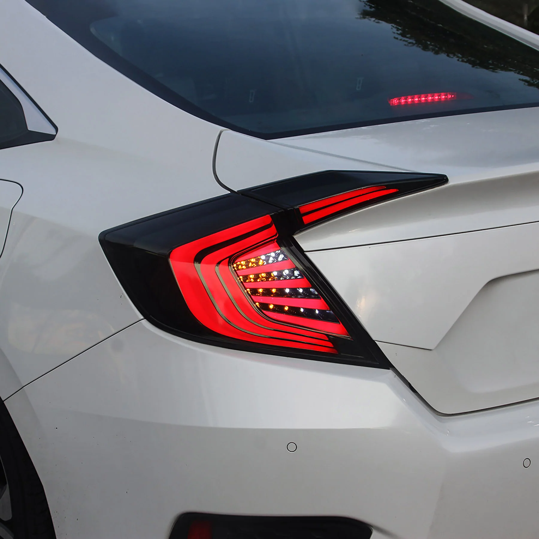 VLAND LED Taillights For 2016-2021 Honda Civic Sedan 10th Gen - Image 4